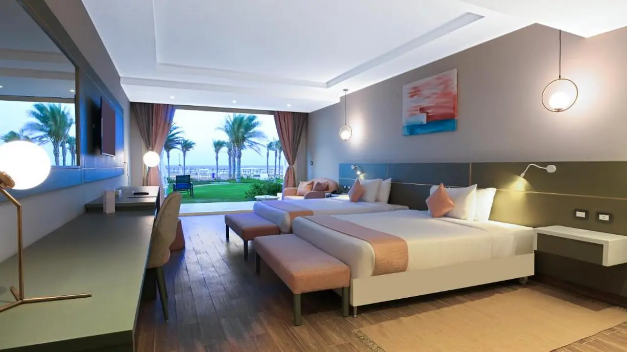 الفندق ساتايا ريزورت - مرسى علم